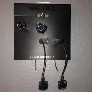Dangling & stud earring set